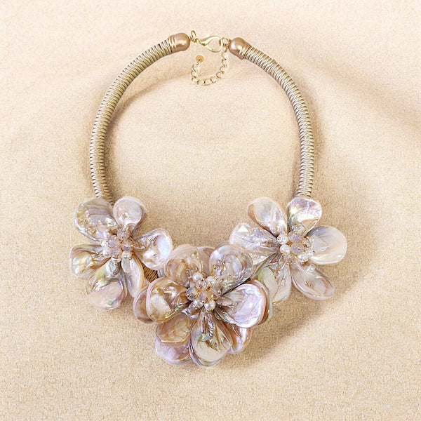 Mocha Flower Seashell Necklace