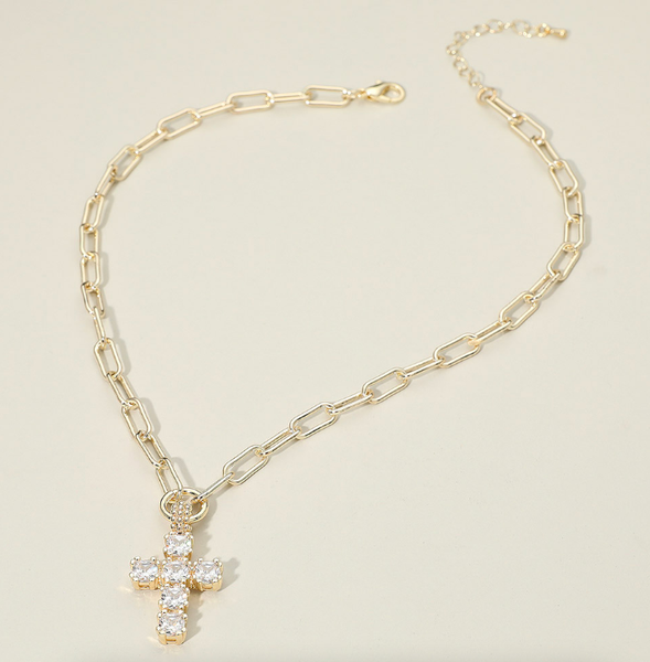 Cross Pendant Chunky Paperclip Chain Necklace